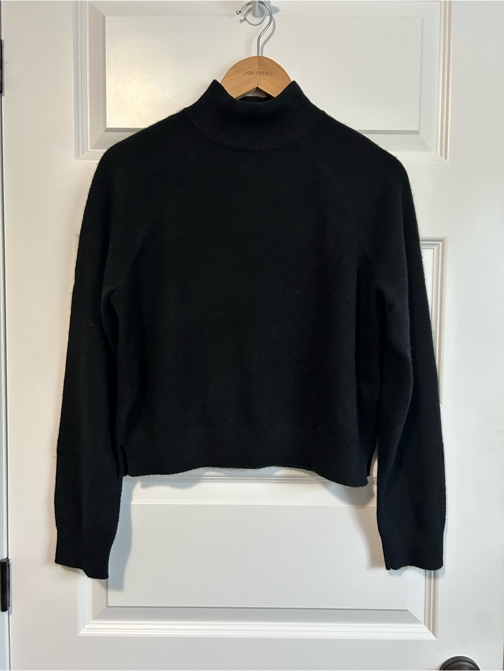 Abercrombie & Fitch Cashmere Classic Black Mockneck Sweater
